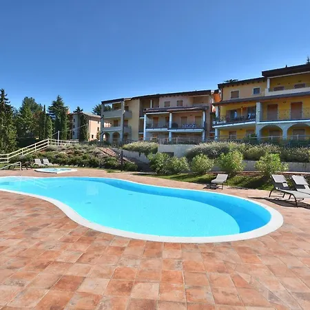 아파트 Borgo Montagna With Pool